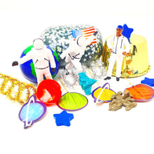 Load image into Gallery viewer, Space Astronaut Mini Kit